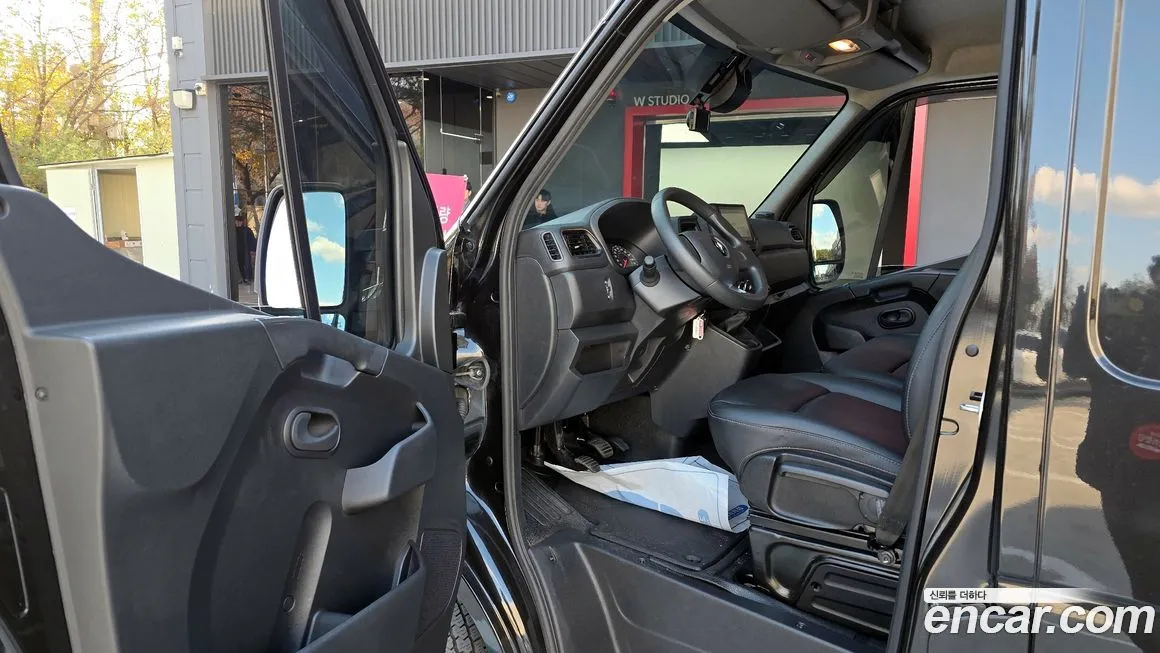 Renault Korea (Samsung) Master 2022 из KR, фото 10