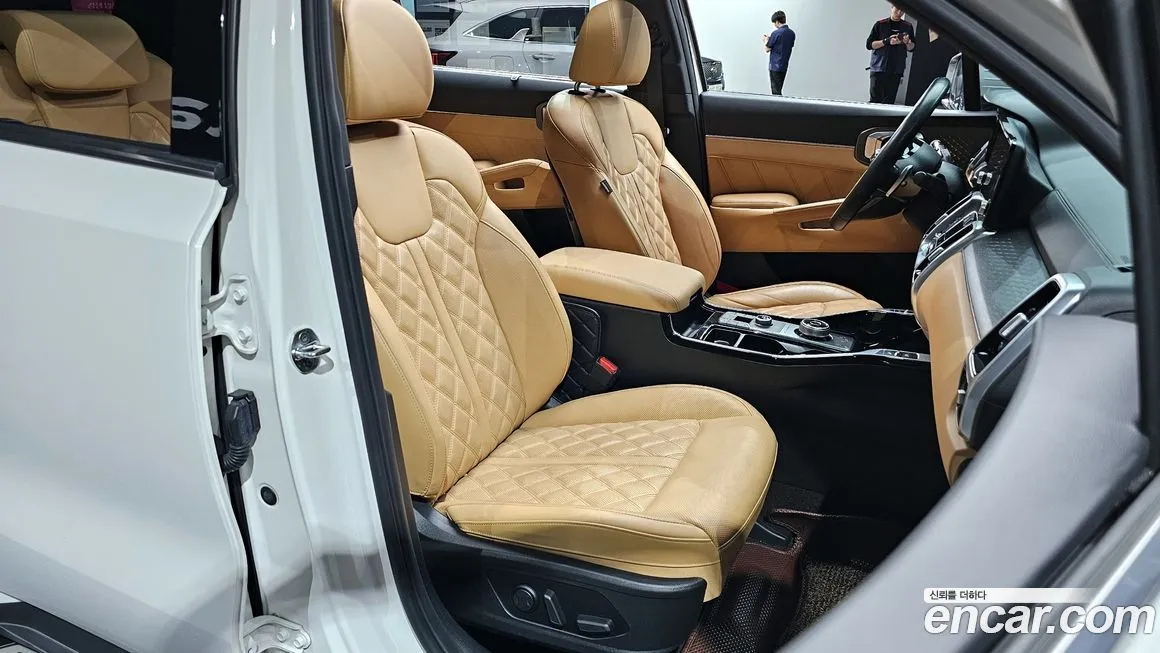 Kia Sorento — фото 10