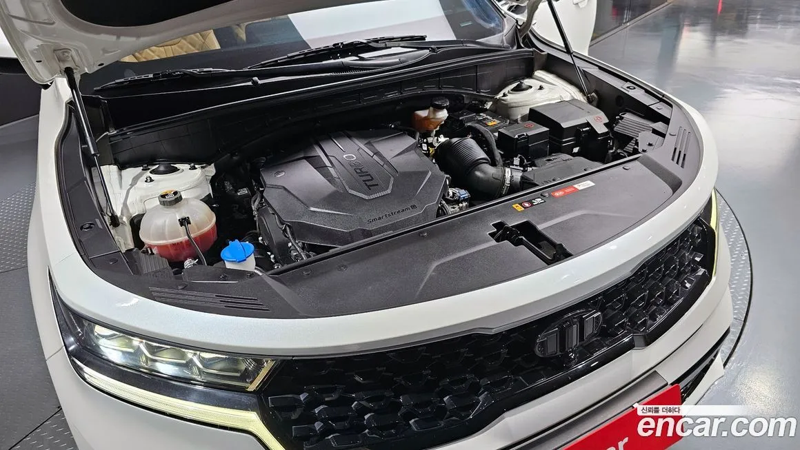 Kia Sorento — фото 6