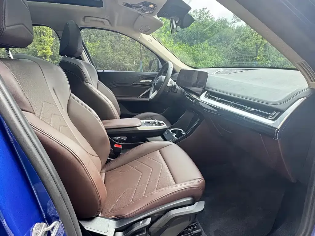 BMW X1 2024 из CN, фото 6