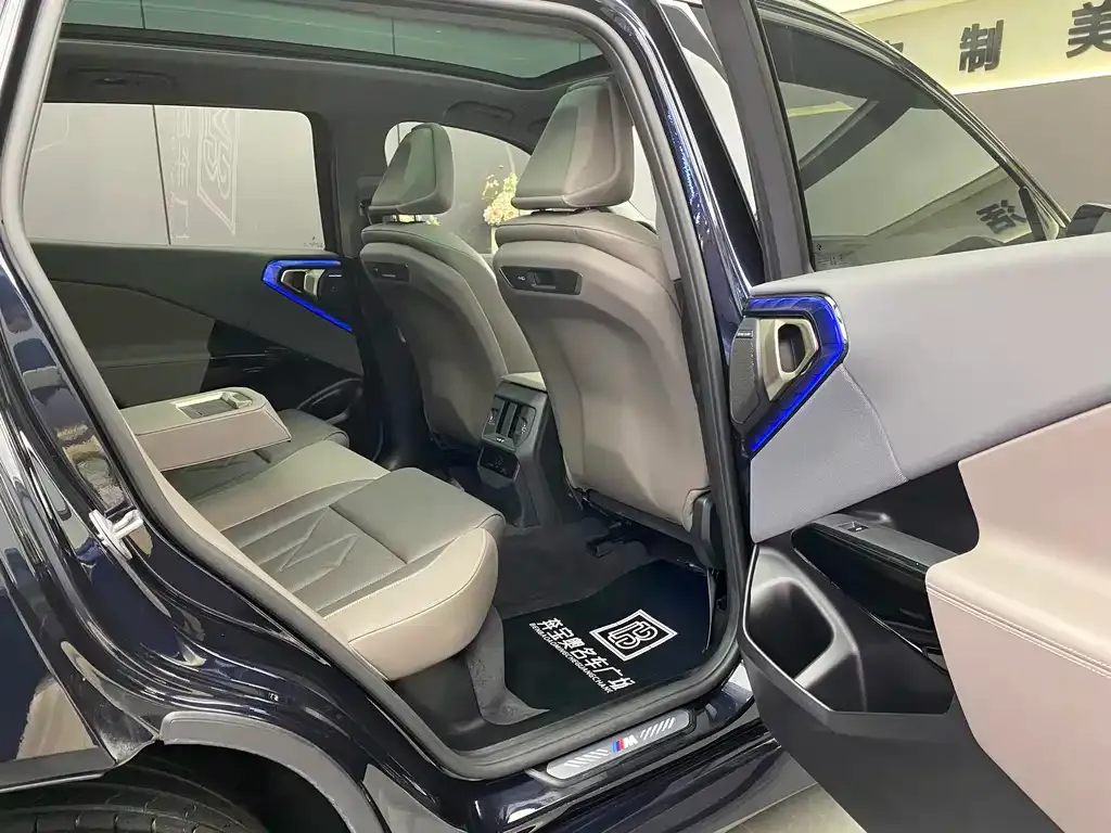 BMW X3 2025 из CN, фото 10