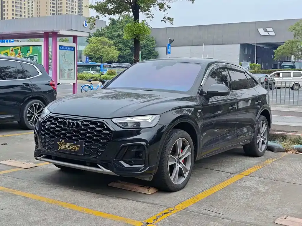 Audi Q5L Sportback 2024 из CN, фото 3