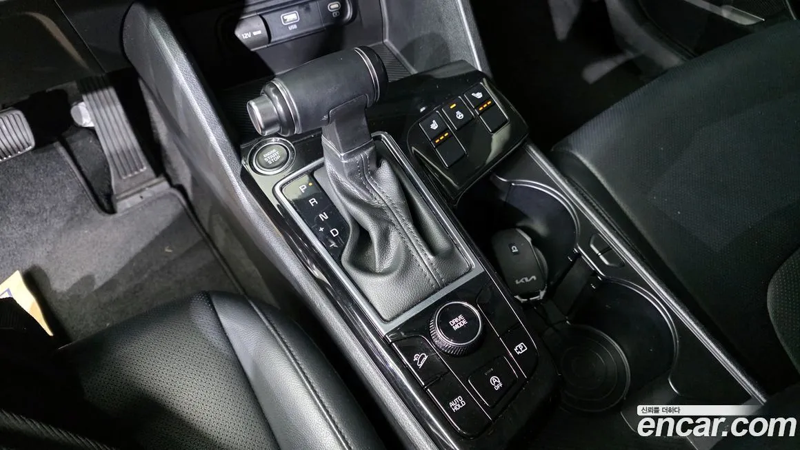 Kia Sportage — фото 9