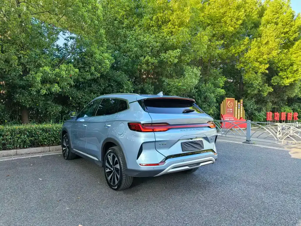 BYD PLUS New Energy — фото 4