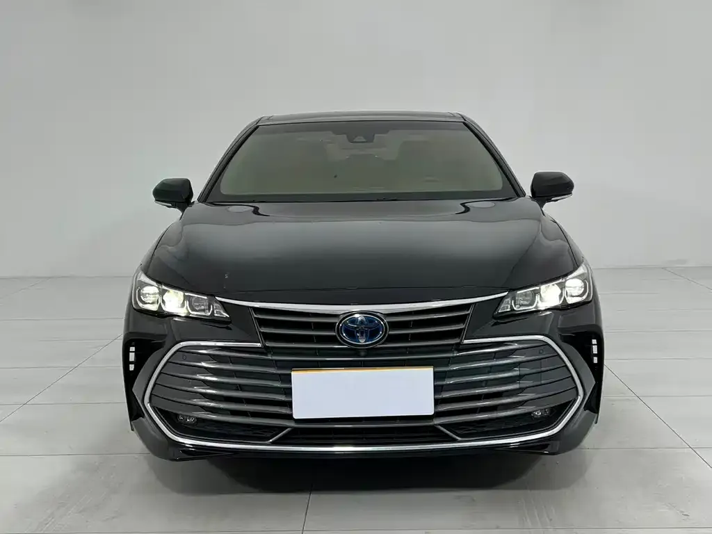 Toyota Avalon 2022 из CN, фото 2