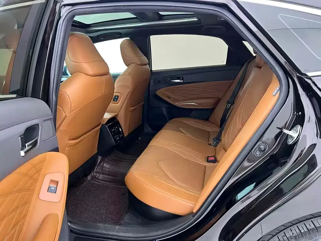 Toyota Avalon 2022 из CN, фото 5