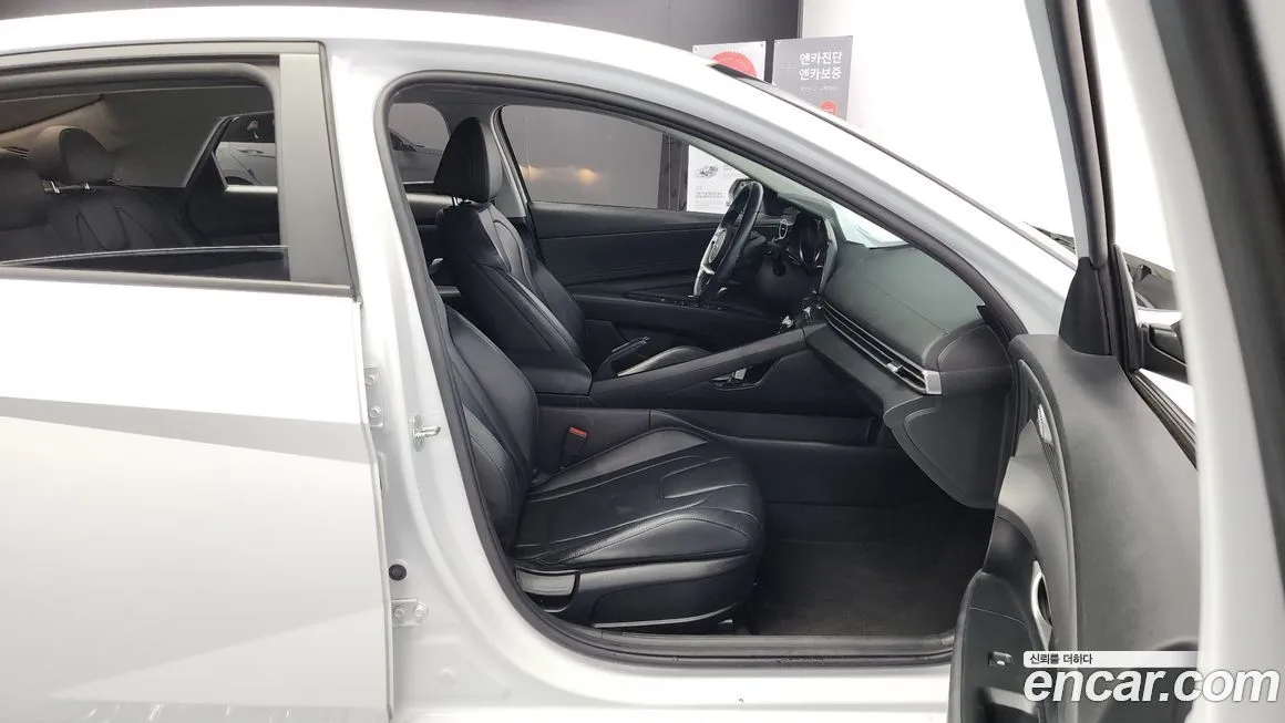 Hyundai AVANTE 2022 из KR, фото 10