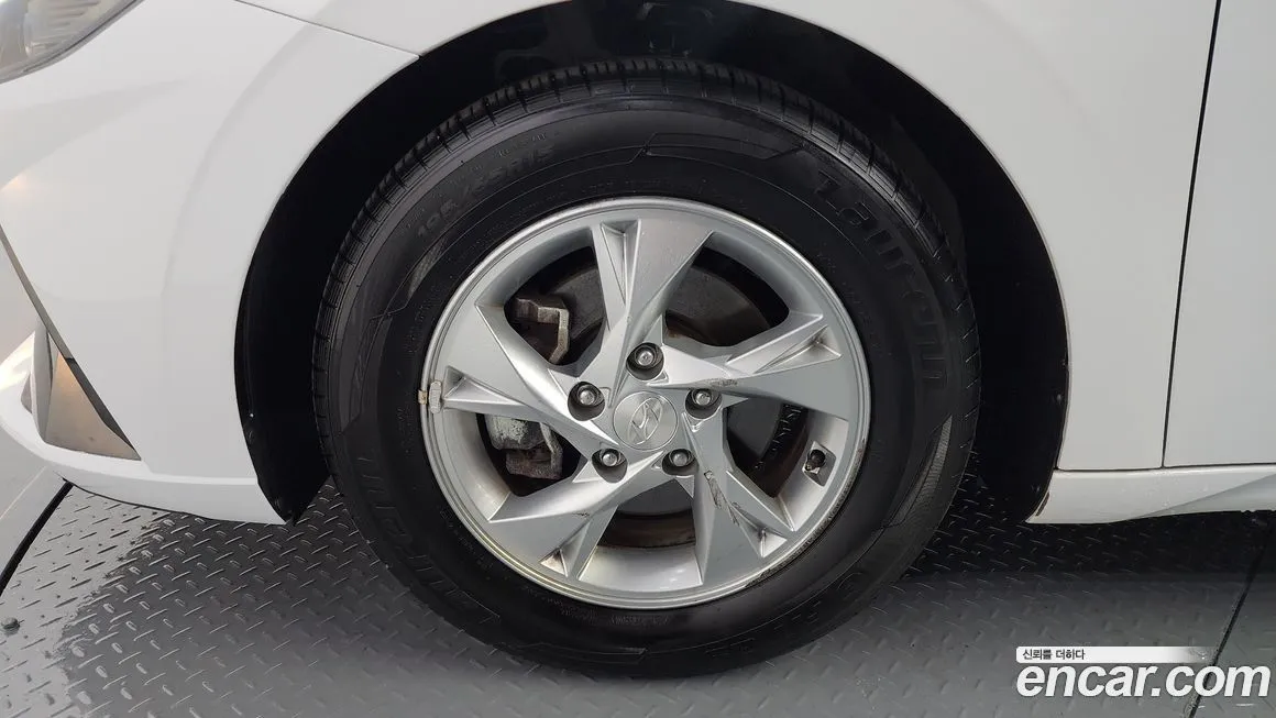 Hyundai AVANTE 2022 из KR, фото 5