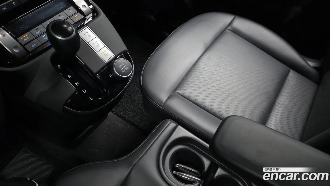 Hyundai Casper — фото 9
