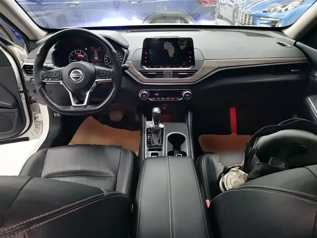 Nissan Teana — фото 10