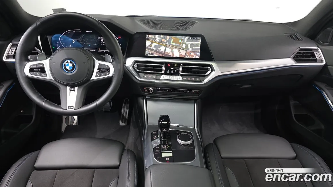 BMW 3-Series 2022 из KR, фото 7
