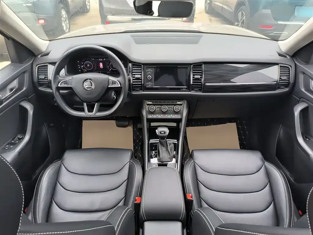 Skoda Kodiaq — фото 10