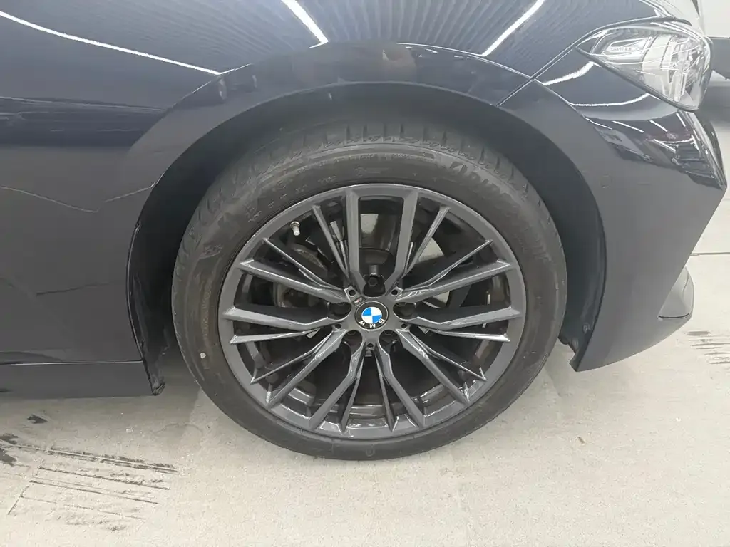 BMW 3 Series 2023 из CN, фото 4