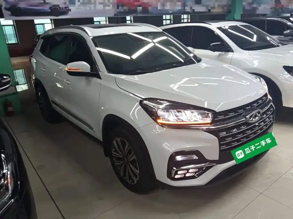 Chery Tiggo 8 — фото 4