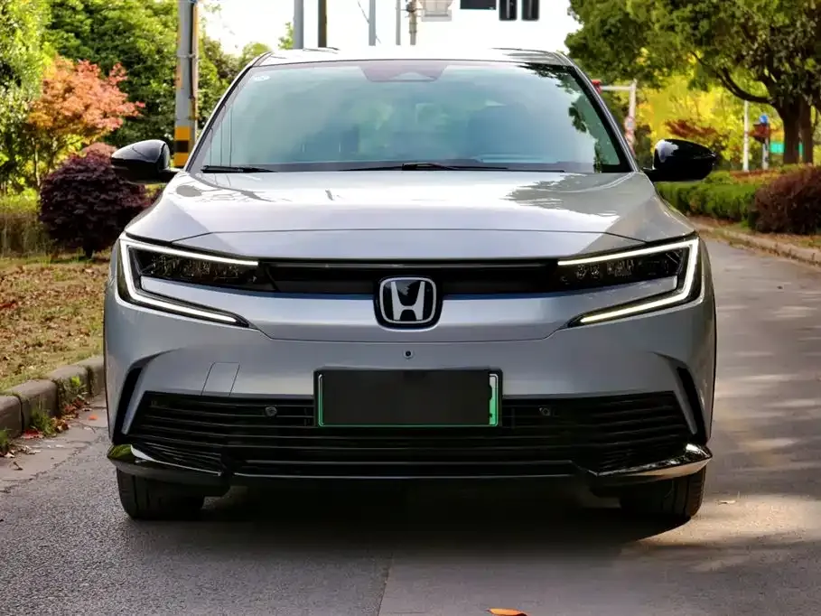 Honda e:NP2 2024 из CN, фото 2