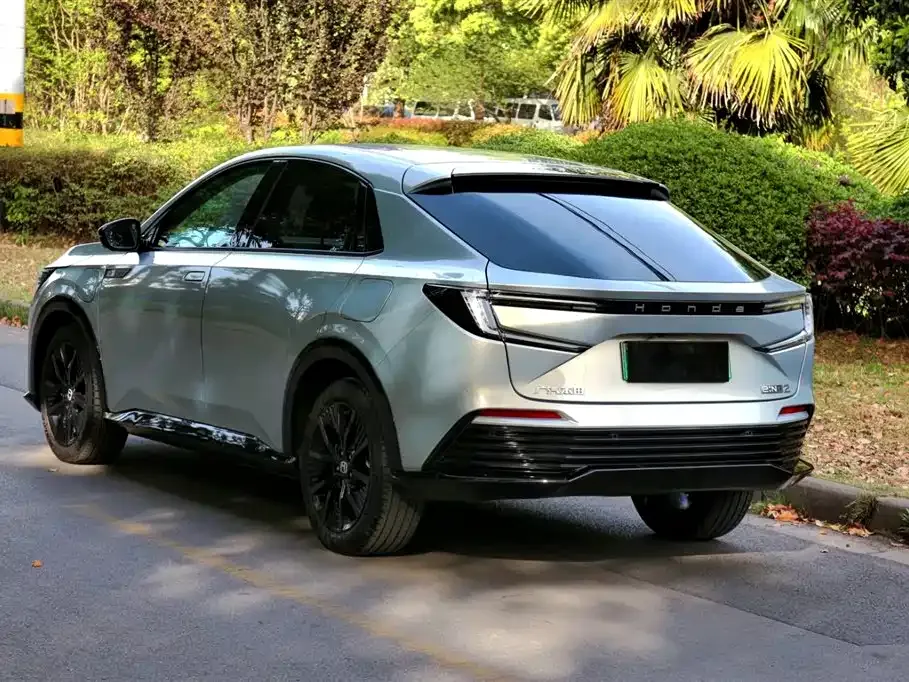 Honda e:NP2 2024 из CN, фото 5