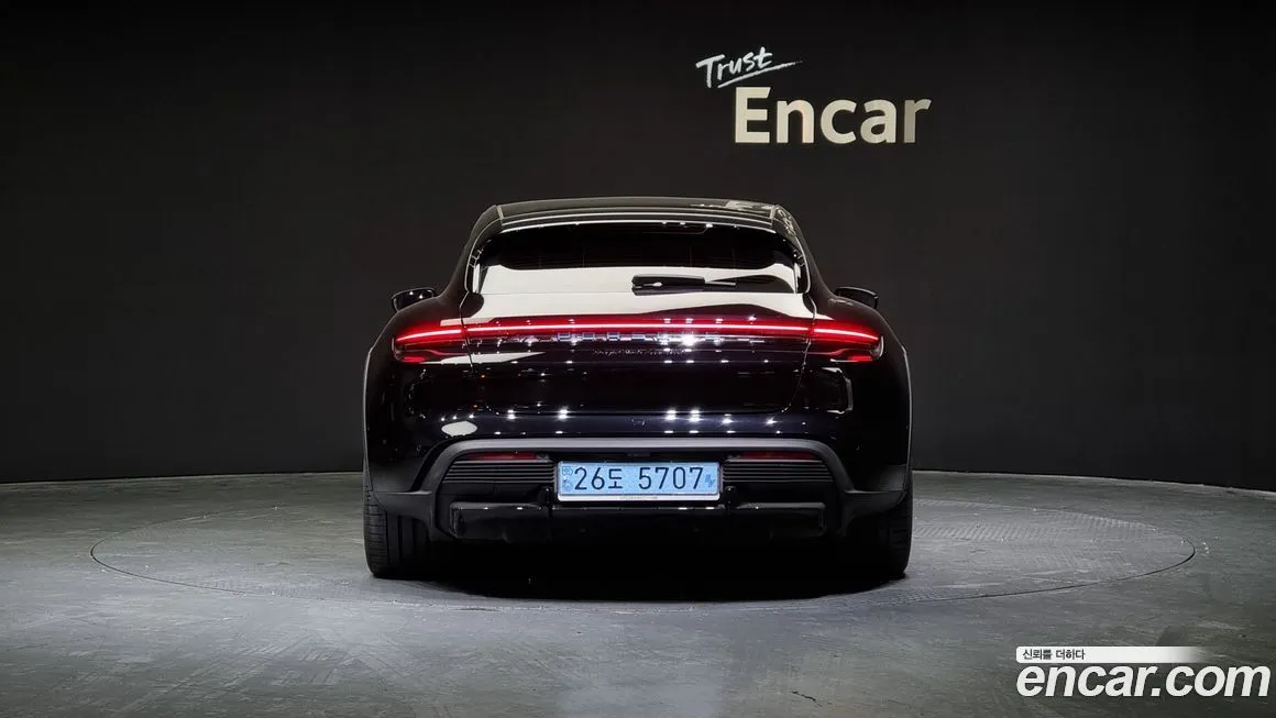Porsche Taycan 2022 из KR, фото 4