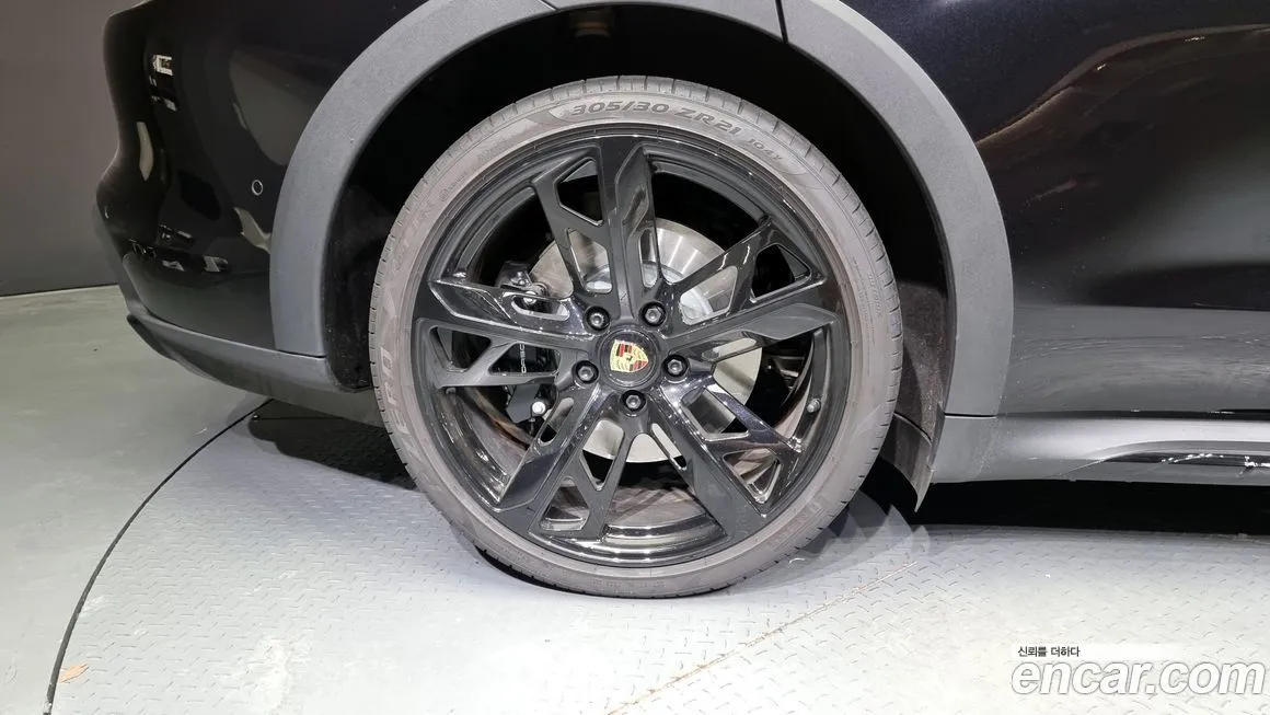 Porsche Taycan 2022 из KR, фото 5