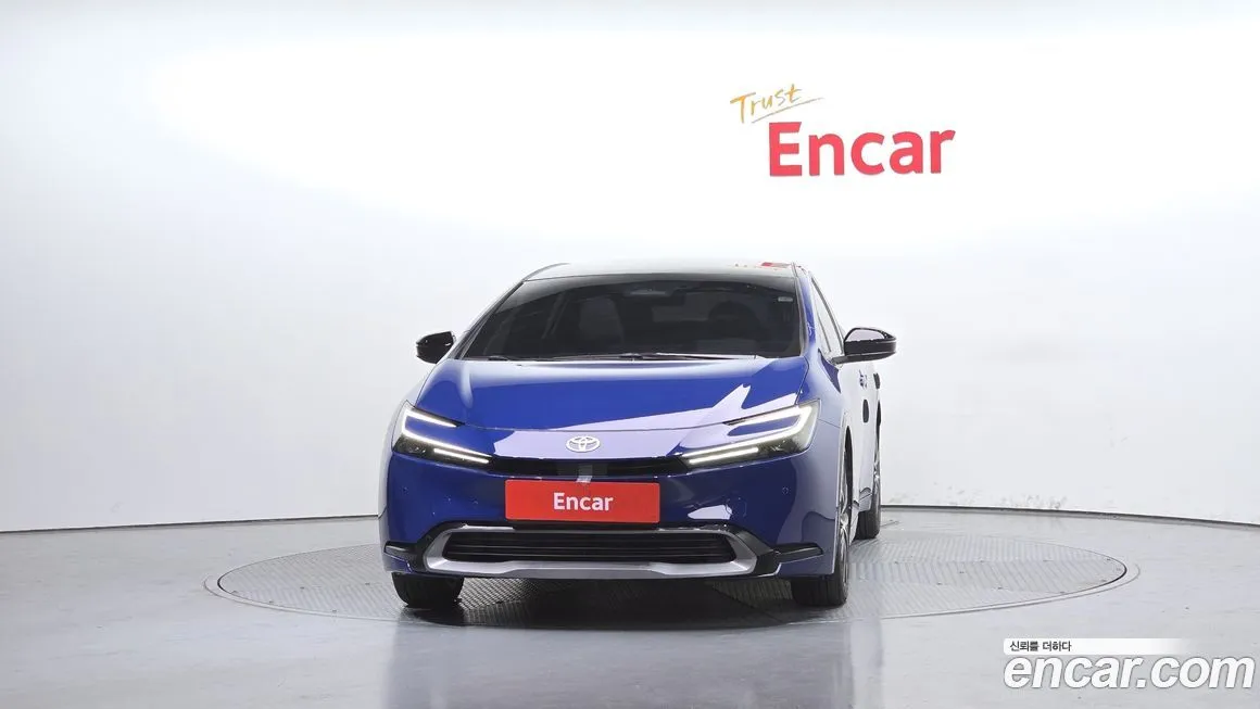 Toyota Prius 2024 из KR, фото 3