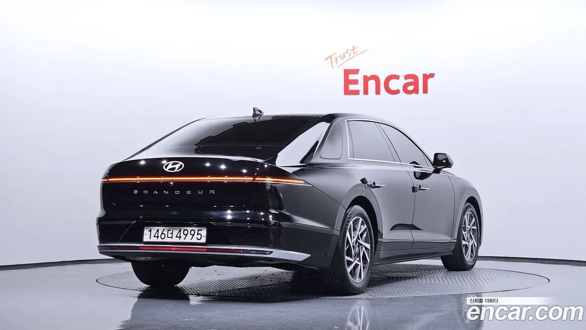 Hyundai Grandeur 2023 из KR, фото 2