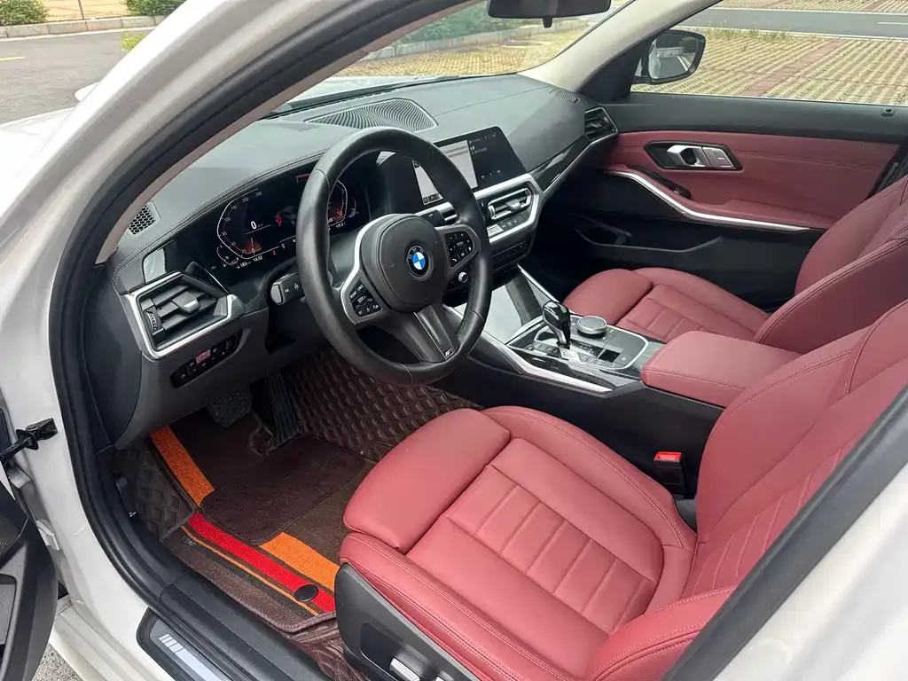 BMW 3 Series 2021 из CN, фото 4