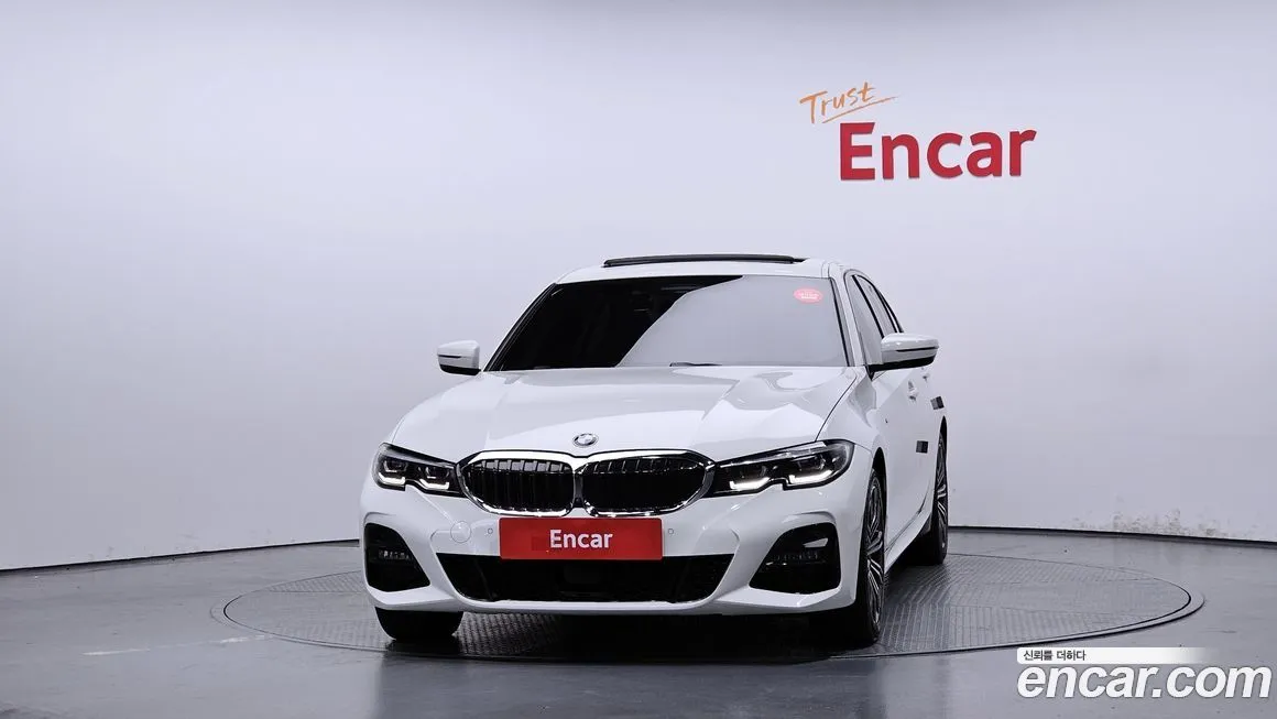 BMW 3-Series 2021 из KR, фото 3