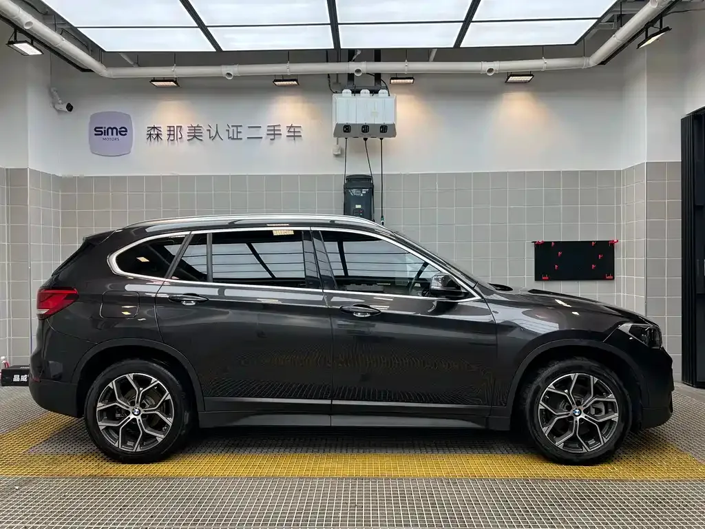 BMW X1 2022 из CN, фото 3