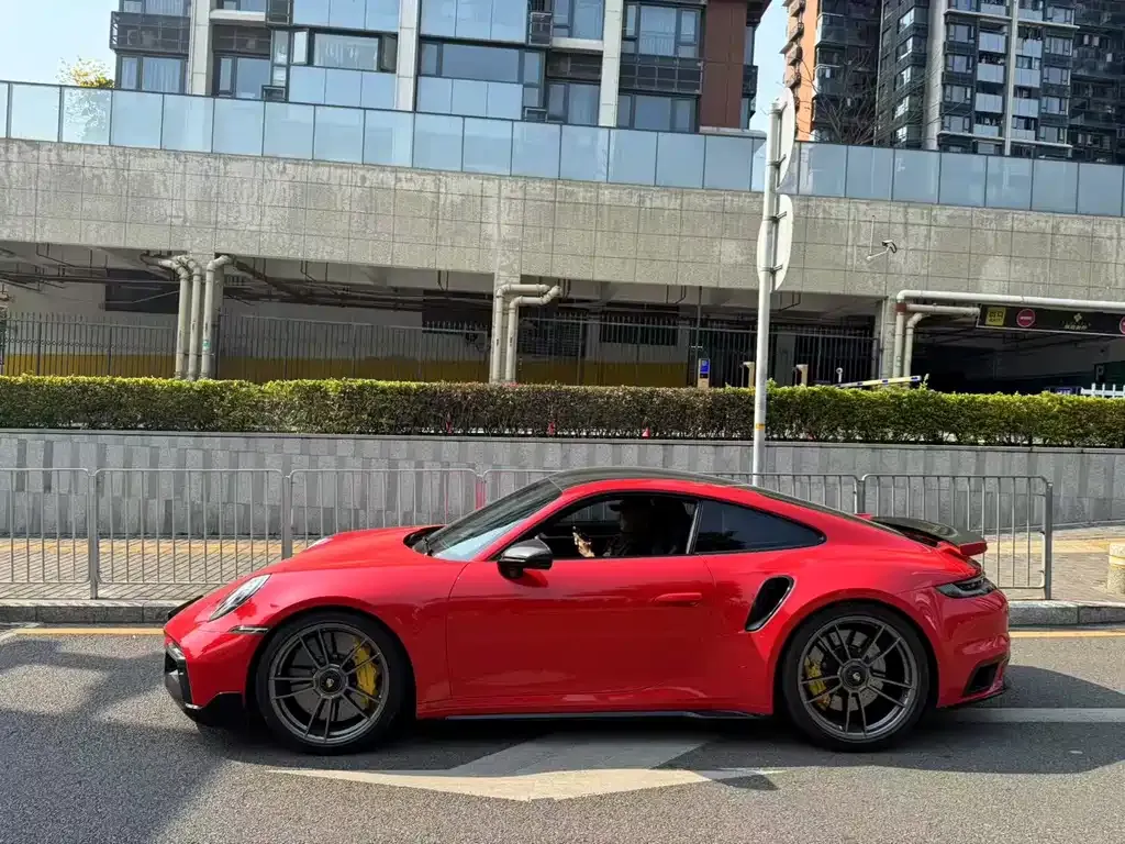 Porsche 911 2023 из CN, фото 4