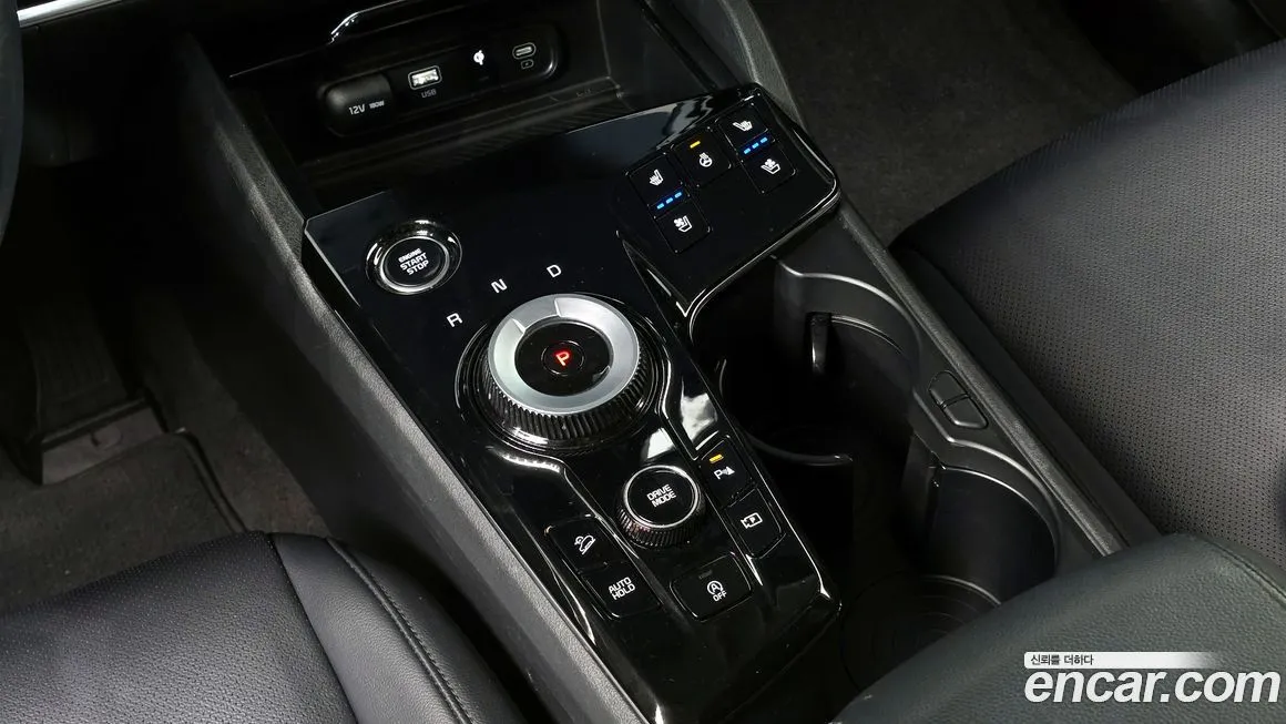 Kia Sportage — фото 9
