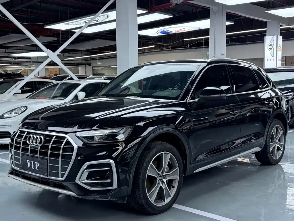 Audi Q5L 2022 из CN, фото 1