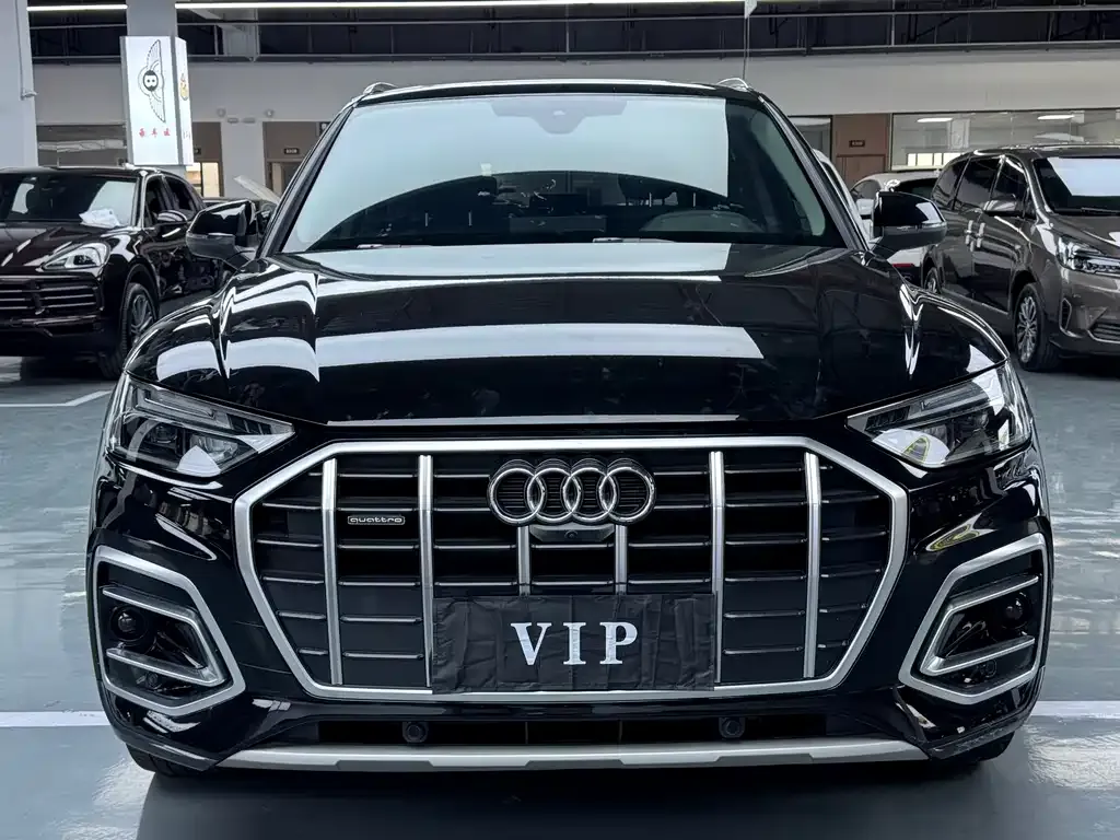 Audi Q5L 2022 из CN, фото 2