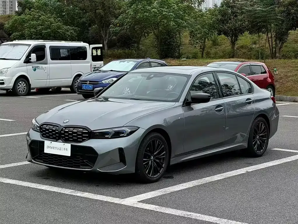 BMW 3 Series 2023 из CN, фото 1