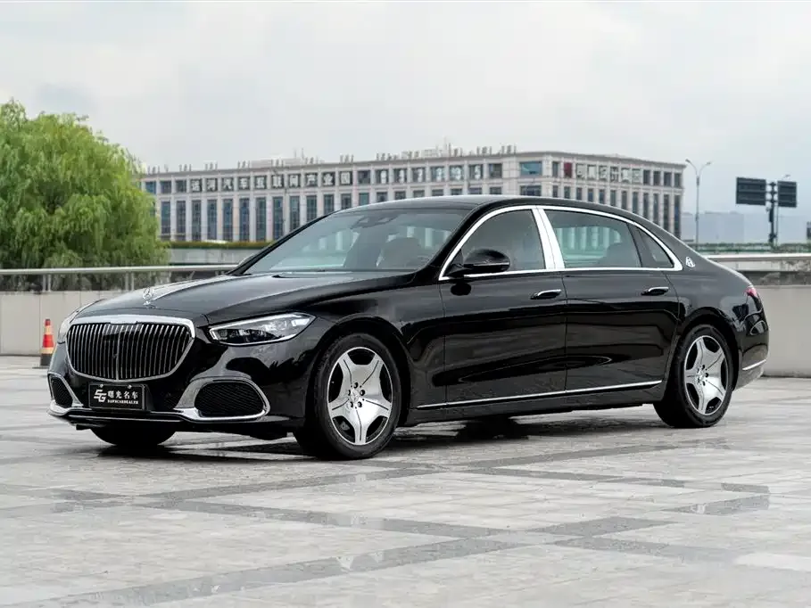 Mercedes-Benz S-Class — фото 1