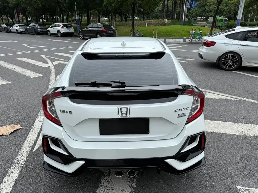 Honda Civic — фото 3