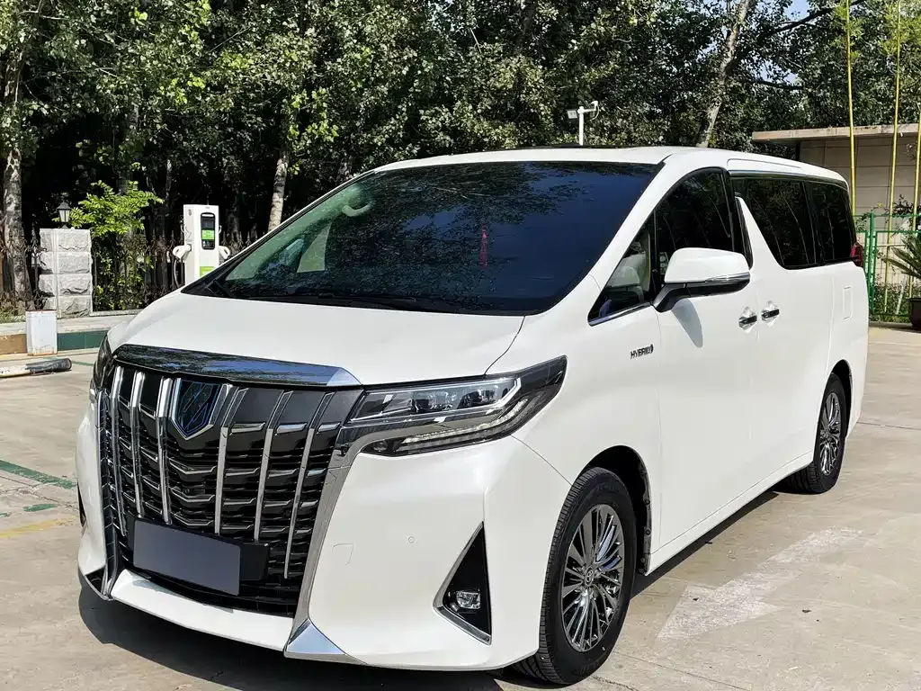 Toyota Alphard 2021 из CN, фото 1