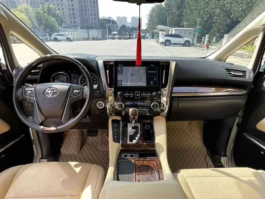 Toyota Alphard 2021 из CN, фото 6