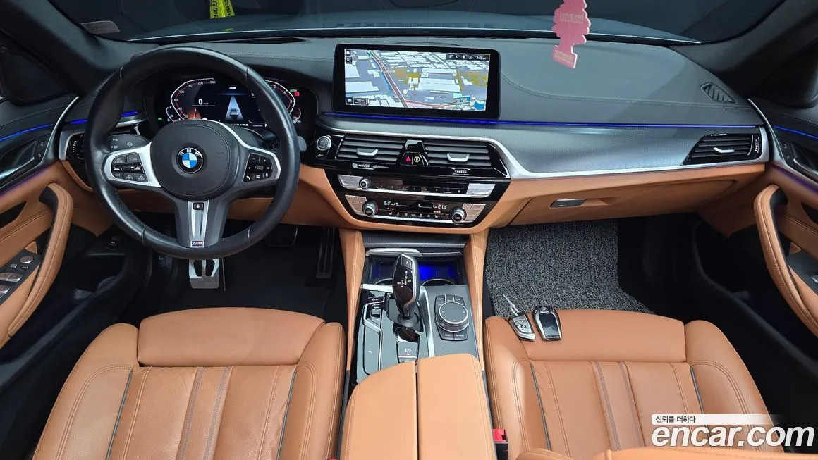 BMW 5-Series — фото 7