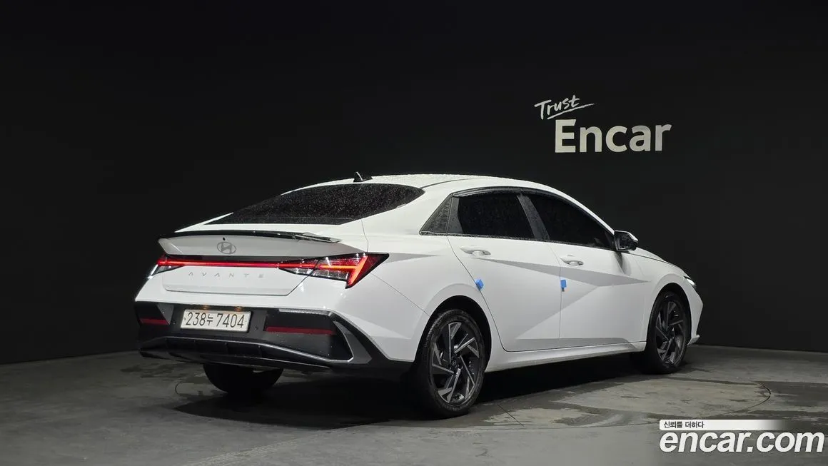 Hyundai AVANTE — фото 2