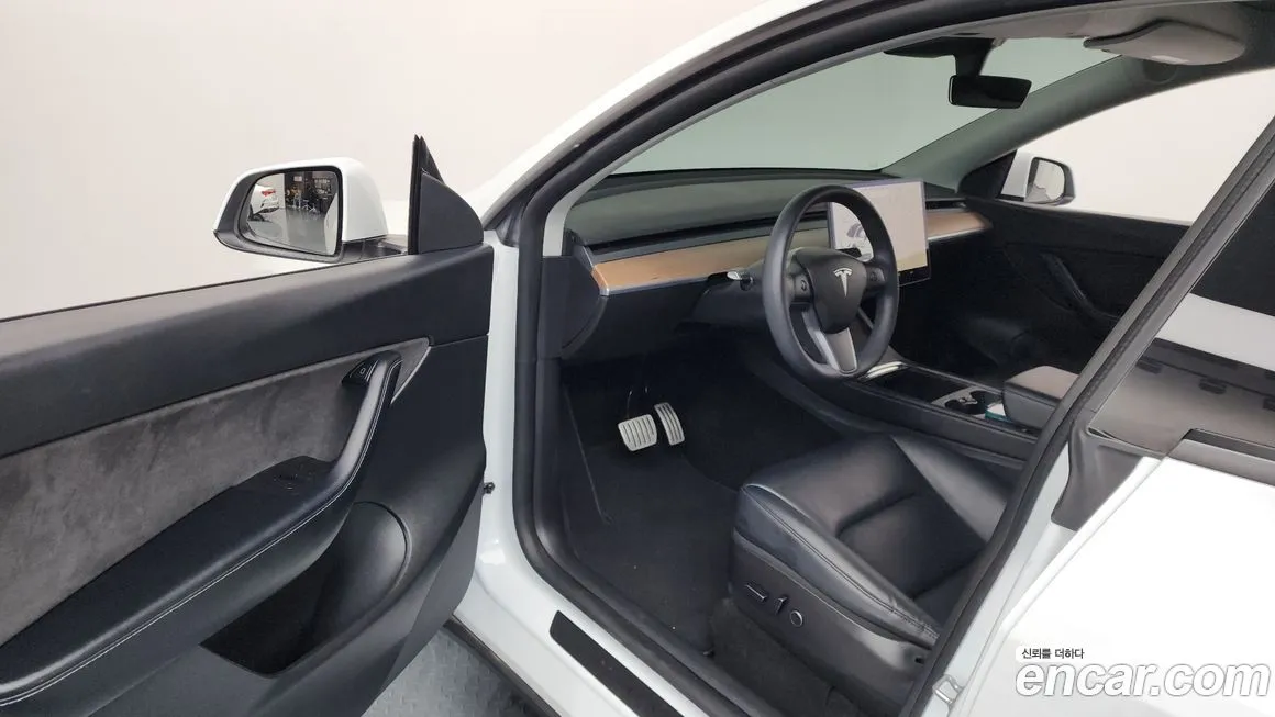 Tesla Model Y 2021 из KR, фото 10