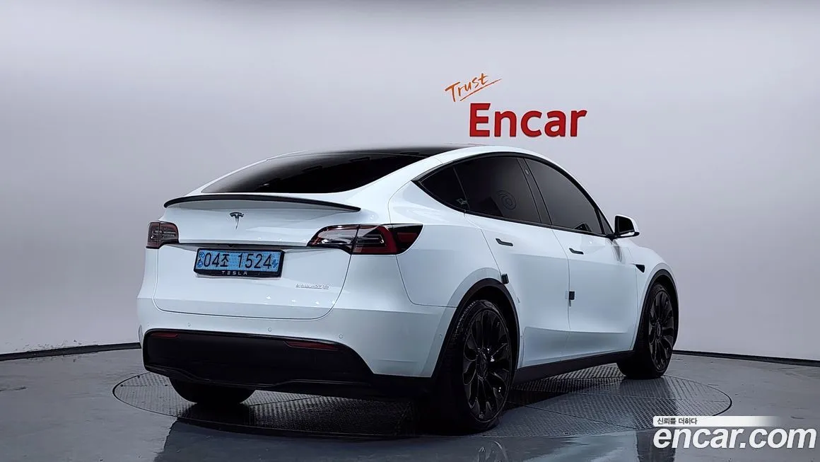 Tesla Model Y 2021 из KR, фото 2