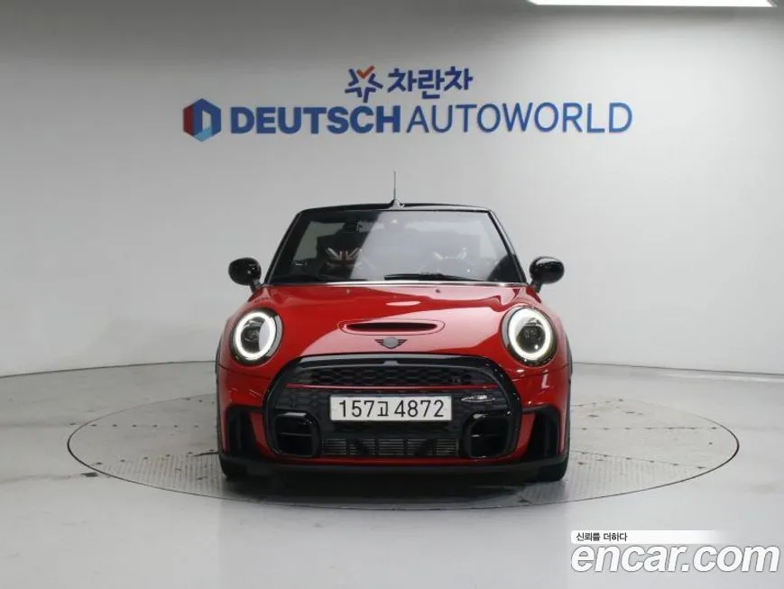 Mini Cooper Convertible 2022 из KR, фото 2