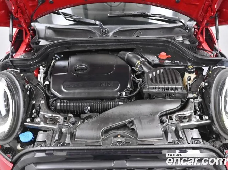 Mini Cooper Convertible 2022 из KR, фото 7