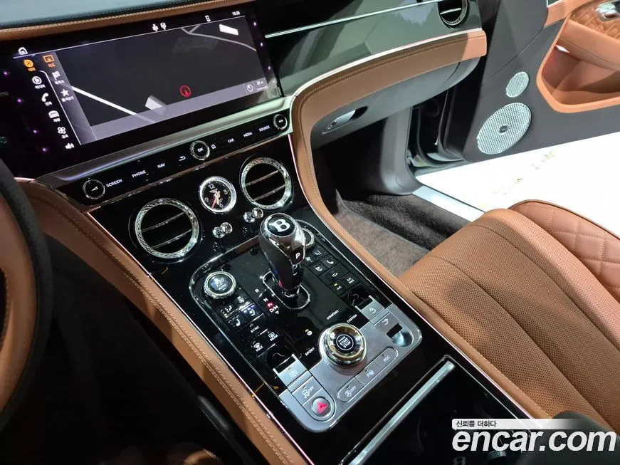 Bentley Continental 2022 из KR, фото 10