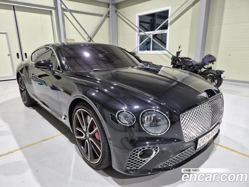 Bentley Continental 2022 из KR, фото 3