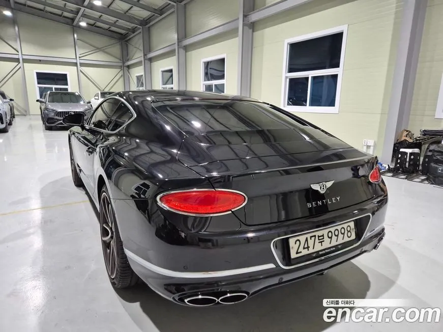 Bentley Continental 2022 из KR, фото 5