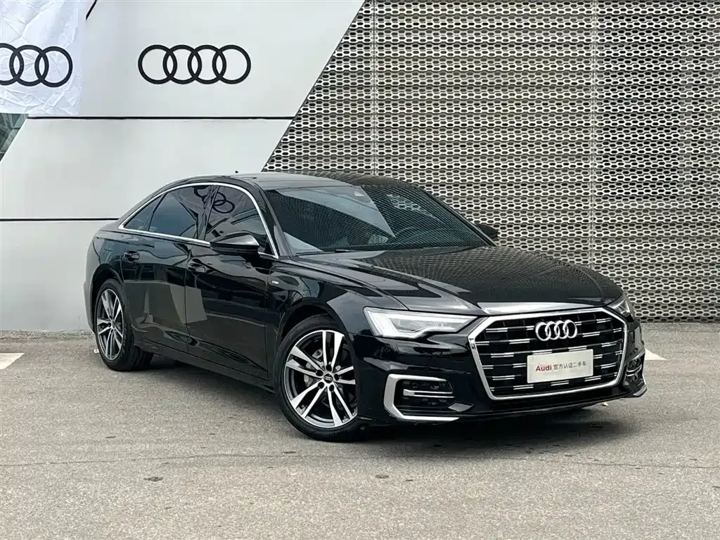 Audi A6L — фото 2