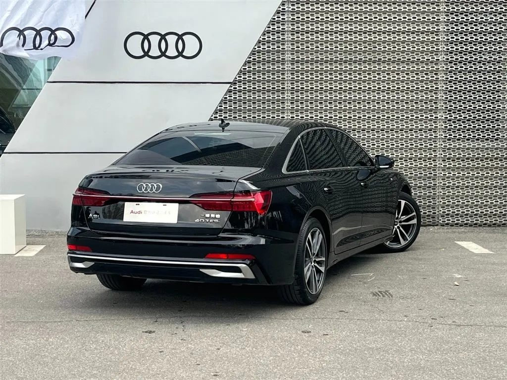 Audi A6L — фото 6