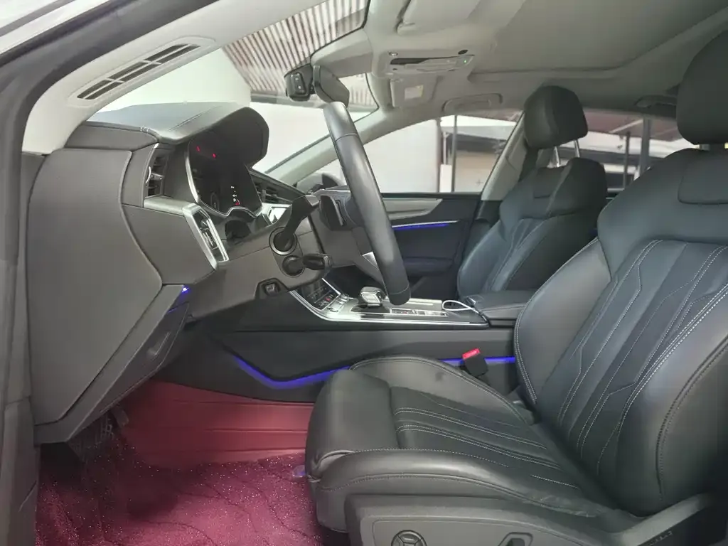 Audi A7 2024 из CN, фото 8