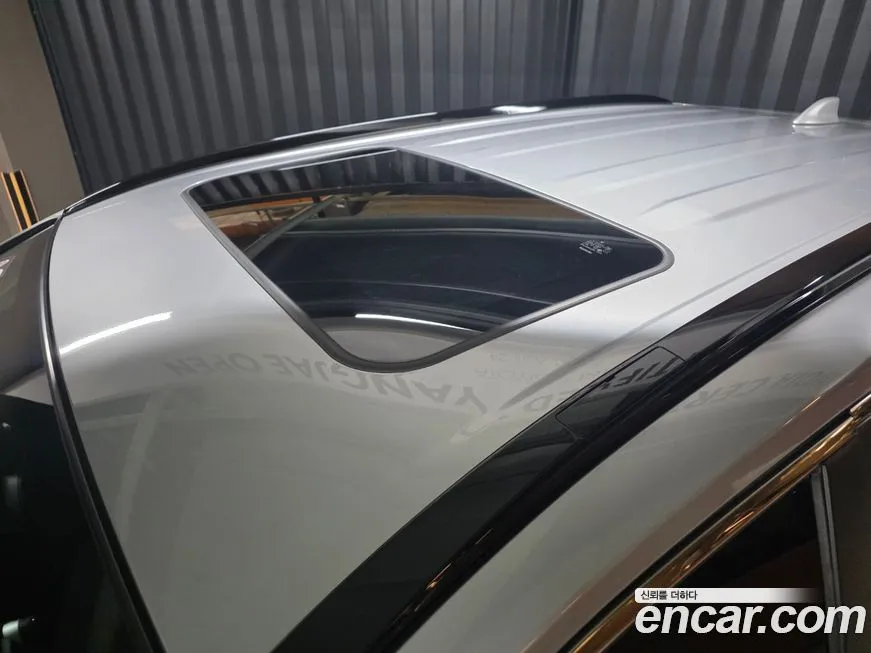 Toyota RAV4 2023 из KR, фото 9