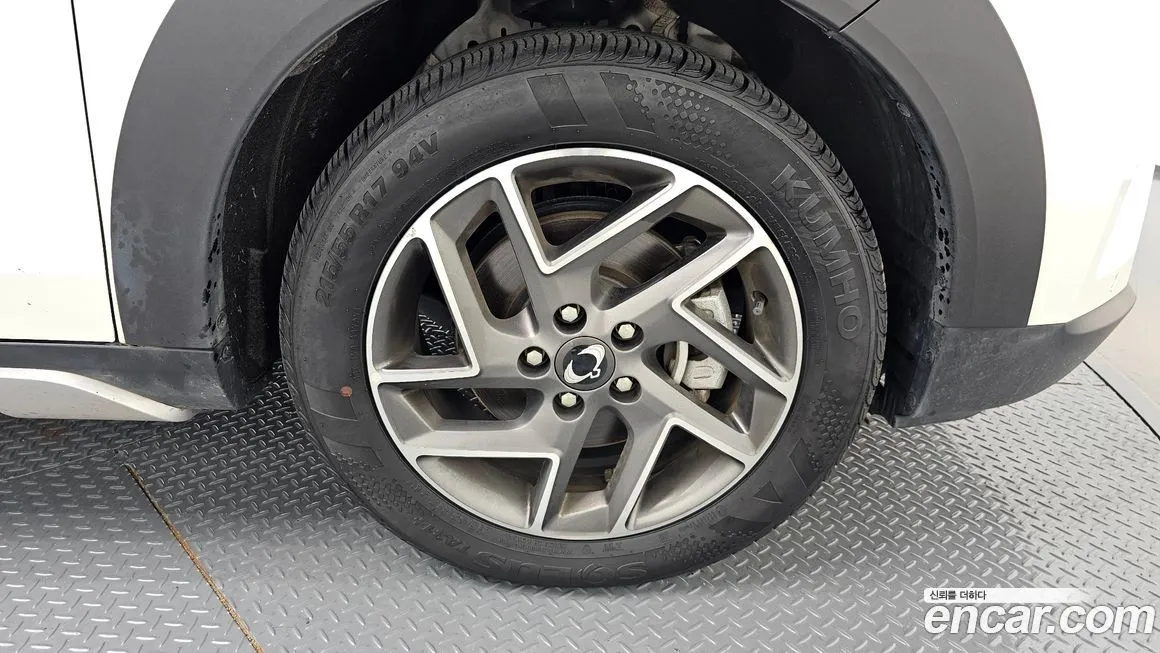 KG Mobility (Ssangyong) TIBOLI 2025 из KR, фото 5